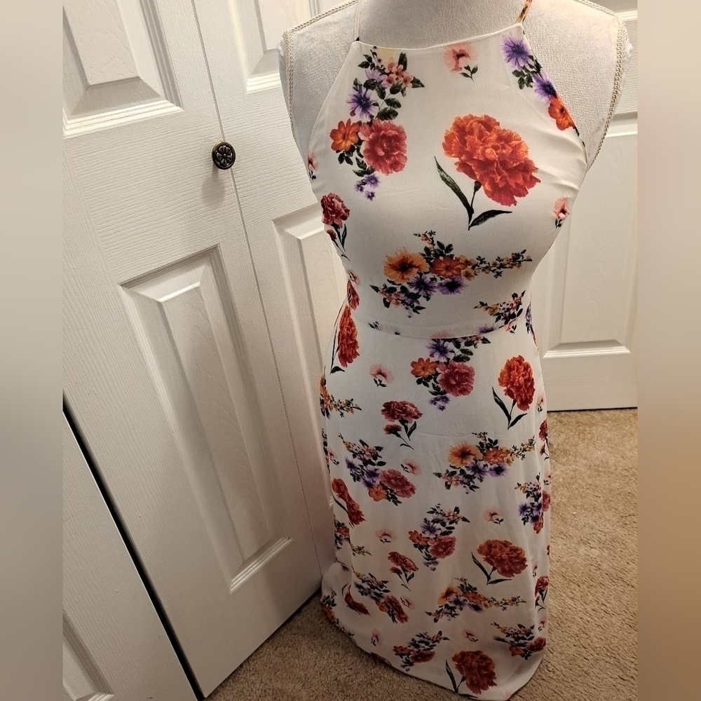 Forever 21 Floral Halter Maxi Dress  Size M